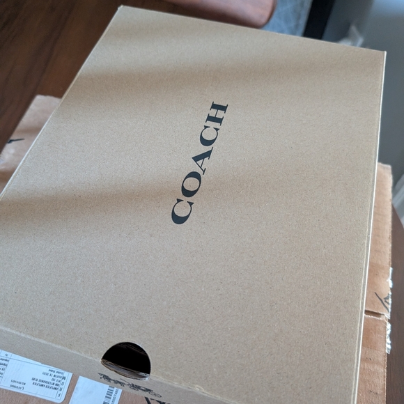 Disney Mickey Mouse X Keith Haring Clip Low Top Sneaker - Picture 2 of 4